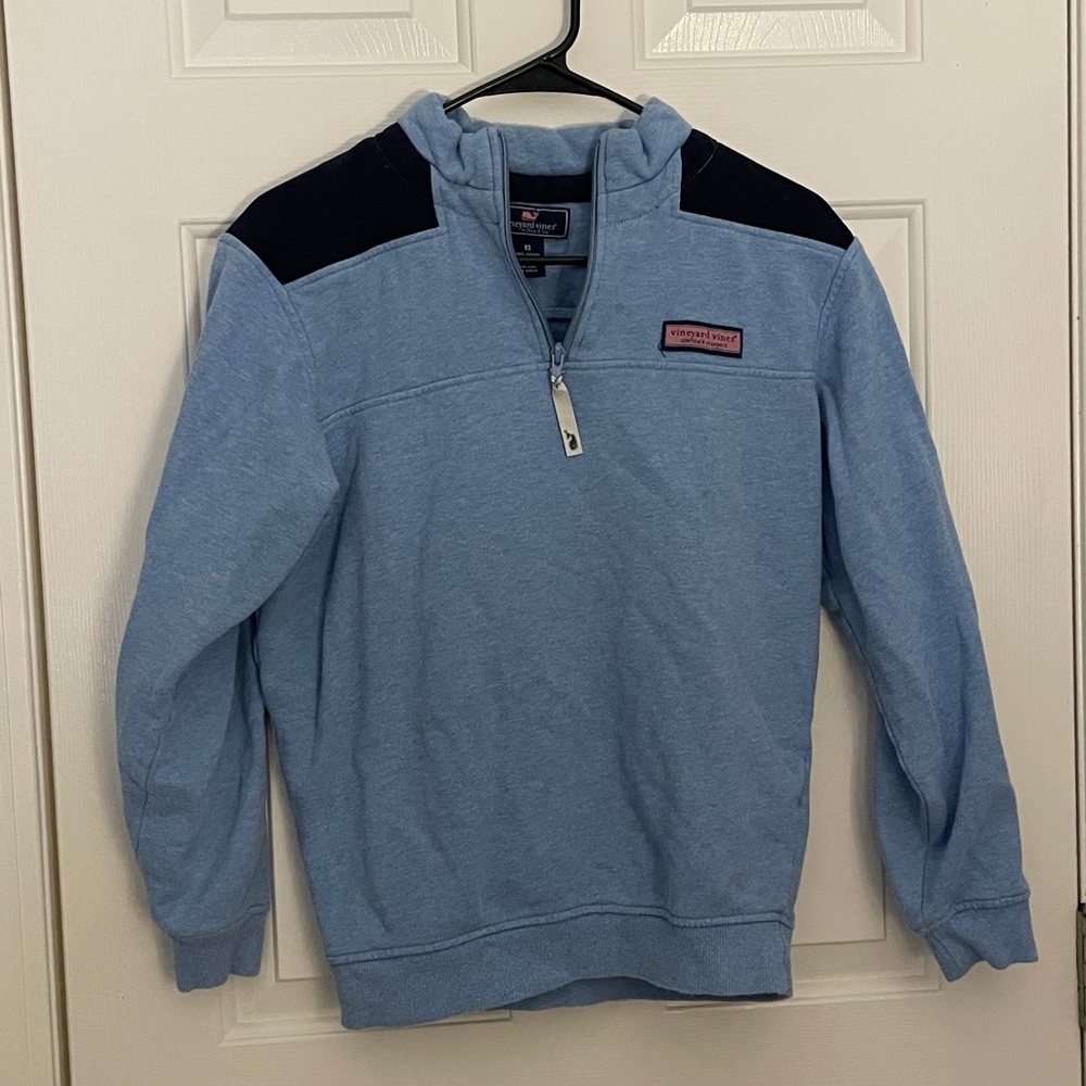 🐠Vineyard Vines Zip up 🐠